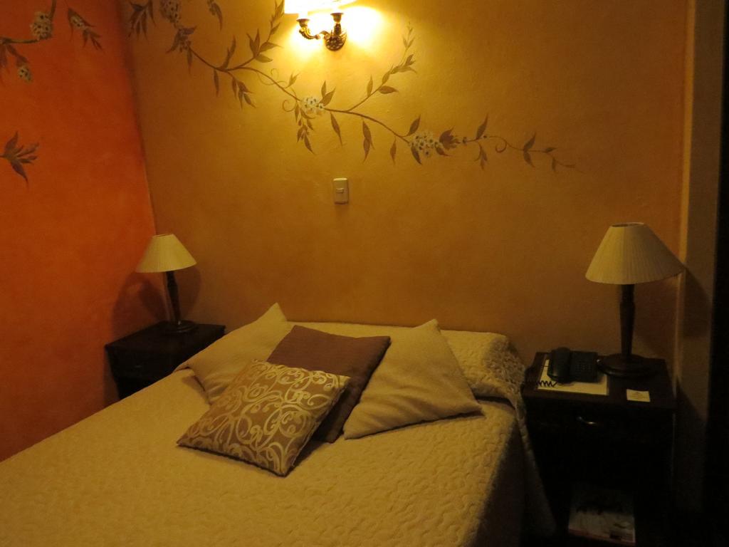 Hotel Casa San Rafael 쿠엔카 객실 사진
